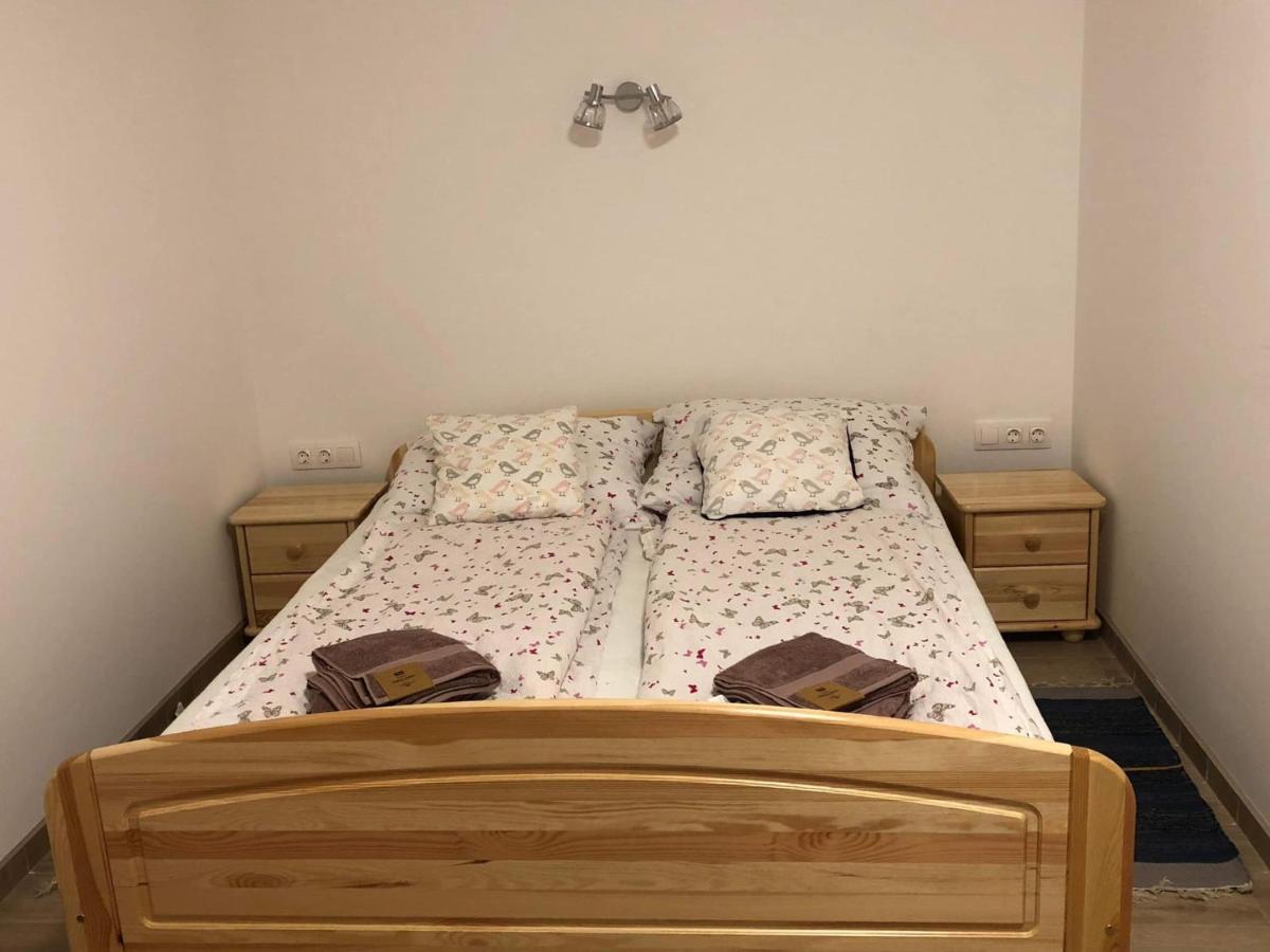 Fazekas Vendeghaz Hotel Balatonkeresztur Luaran gambar