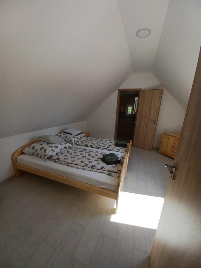 Fazekas Vendeghaz Hotel Balatonkeresztur Luaran gambar